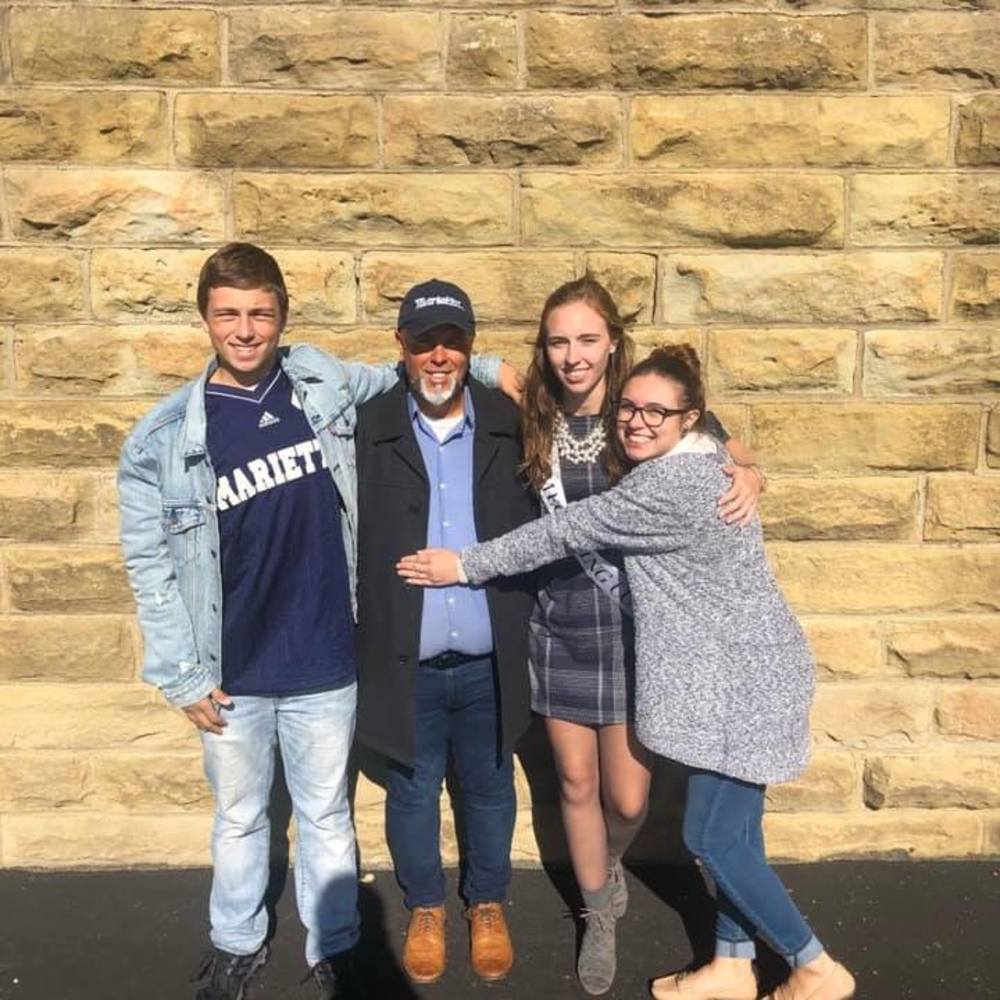 Meet your Posher, Alli